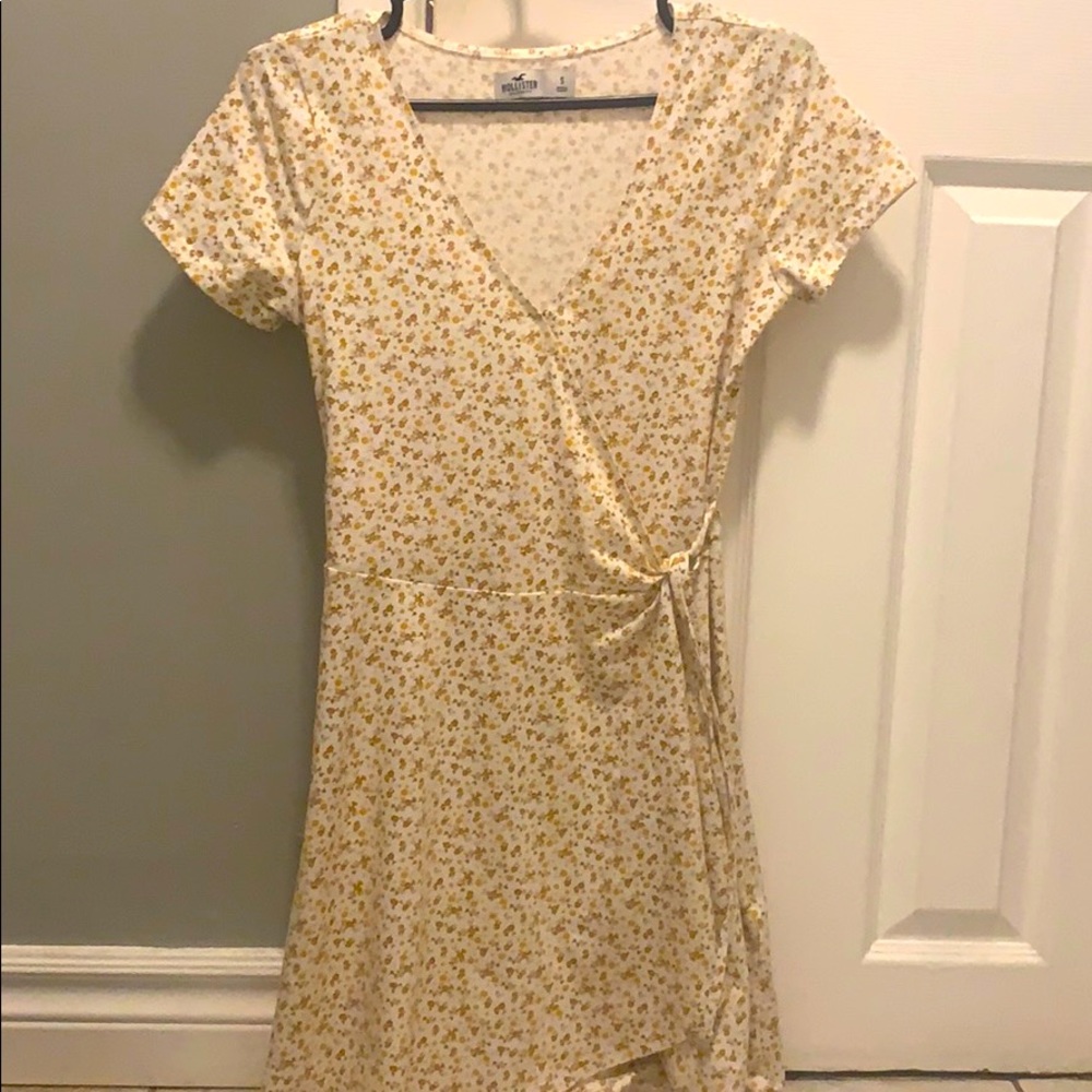 Hollister dress
